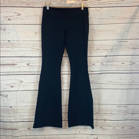 lululemon athletica Pants - Auth Lululemon Flare Leg Black Pants Sz 8!